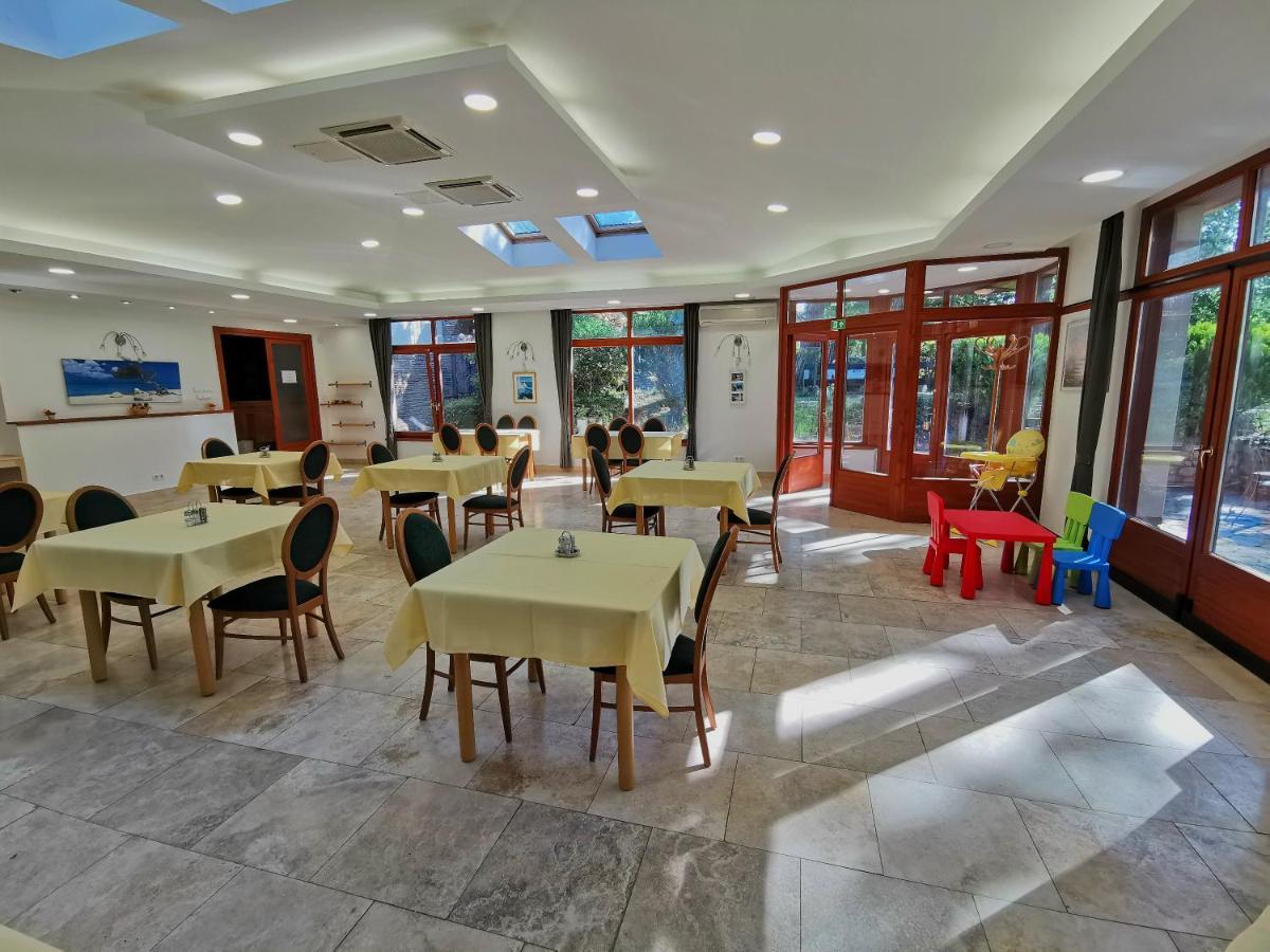 Отель Imola Garden Vendeghaz Балатонфюред Экстерьер фото